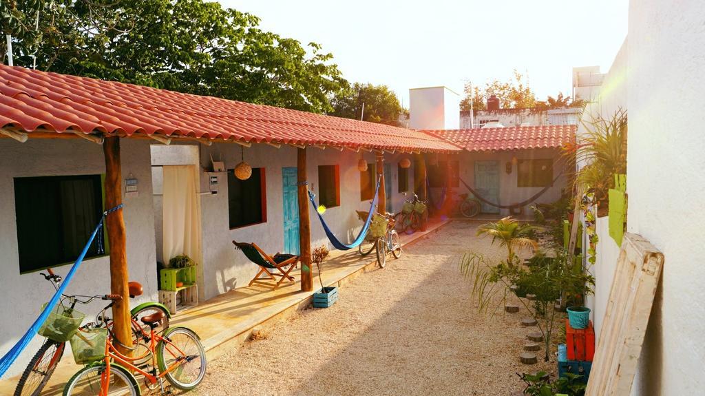 Toloc Aparthotel *